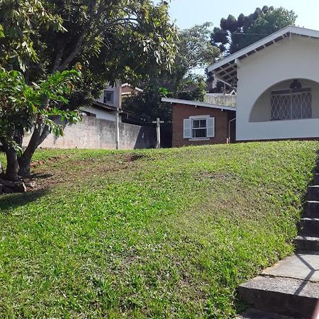 Suite Bem Localizada. Campos do Jordão Екстериор снимка